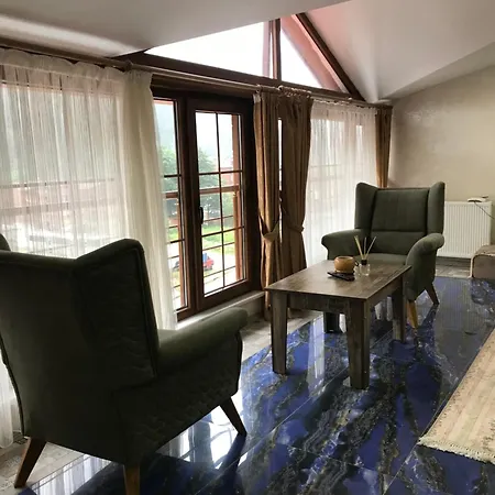 Huzur Aparthotel Uzungol